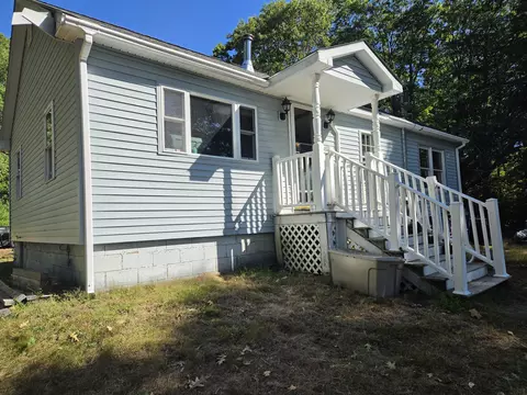 203 Town Farm Rd, Bucksport, ME 04416