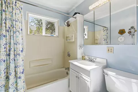 Bath - 156 Albion Rd, Windham, ME 04062 photo 1 of 1