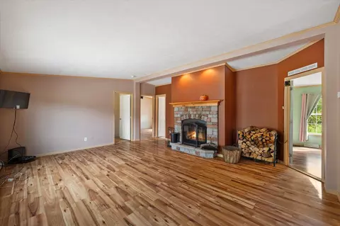 Living - 103 Hudson Rd, Corinth, ME 04427 photo 3 of 6