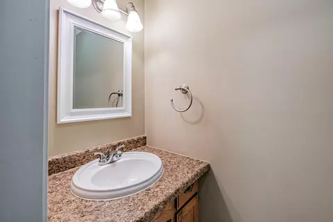 Bath - 8 Pine Hill Dr #8, Bath, ME 04530 photo 2 of 4