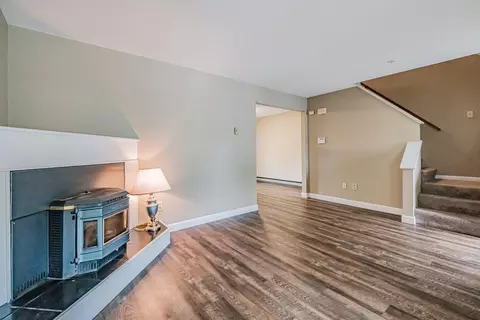 Living - 8 Pine Hill Dr #8, Bath, ME 04530 photo 4 of 4