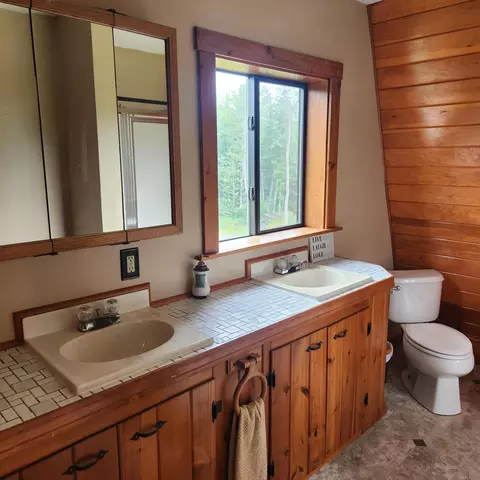 Bath - 70 Back Rd, Abbot, ME 04406 photo 1 of 1