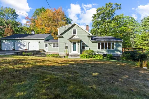 362 Gray Rd, Falmouth, ME 04105