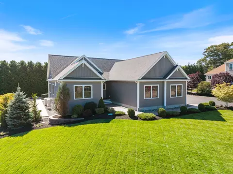Exterior - 18 Mariner Overlook, Ogunquit, ME 03907 photo 1 of 14