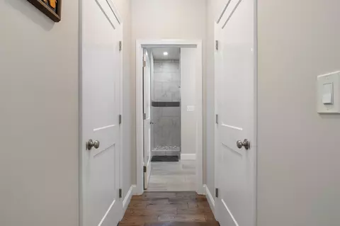 Entry Way - 18 Mariner Overlook, Ogunquit, ME 03907 photo 5 of 6