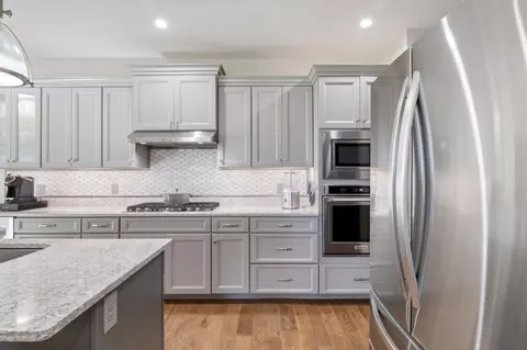 Kitchen - 18 Mariner Overlook, Ogunquit, ME 03907 photo 2 of 4