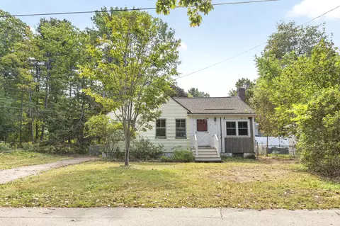 10 Hillcrest Ave, South Portland, ME 04106