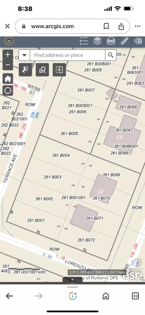151-153 Rowe Ave, Portland, ME 04102