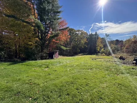 Exterior - 21 Bunny St, Augusta, ME 04330 photo 5 of 6