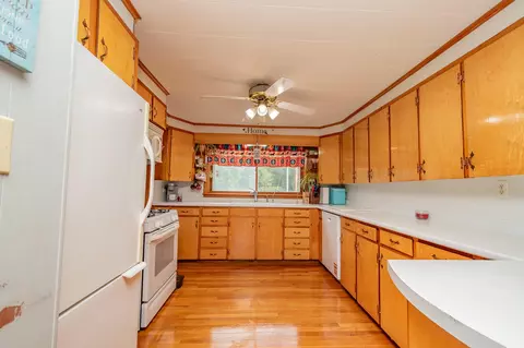 Kitchen - 891 Main St, Corinth, ME 04427 photo 2 of 6