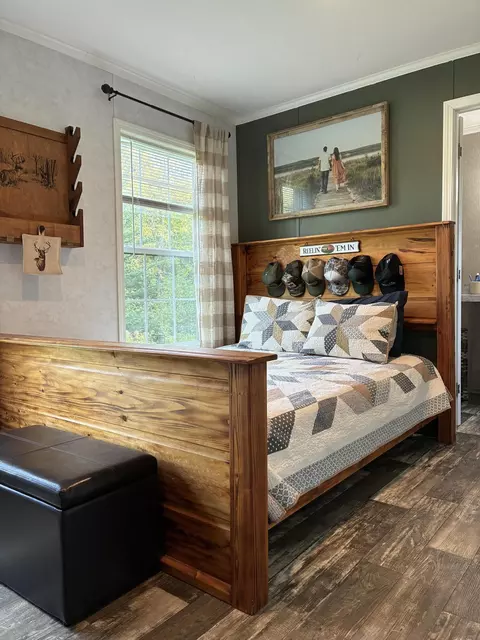 Bedroom - 308 Garland Rd, Exeter, ME 04435 photo 2 of 6