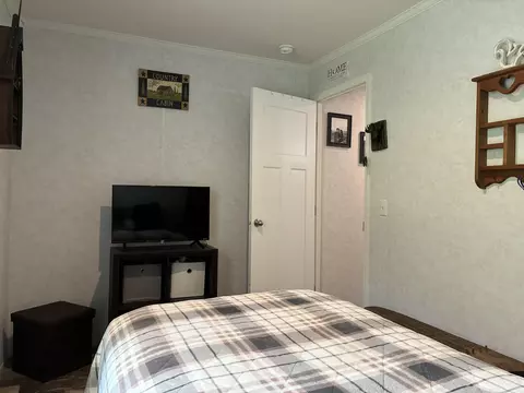 Bedroom - 308 Garland Rd, Exeter, ME 04435 photo 6 of 6