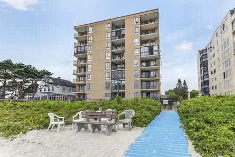 205 E Grand Ave #2A, Old Orchard Beach, ME 04064