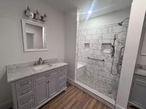 Bath - 222 Thorndike Rd, Unity, ME 04988 photo 5 of 18
