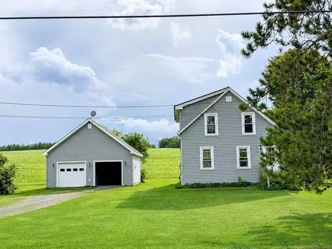 71 S Caribou Rd, Fort Fairfield, ME 04742