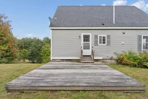 Exterior - 29 Riverside Rdg, Windham, ME 04062 photo 7 of 12