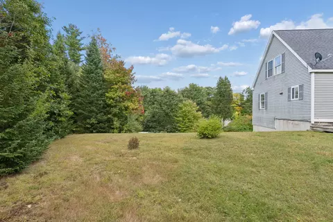 Exterior - 29 Riverside Rdg, Windham, ME 04062 photo 9 of 12