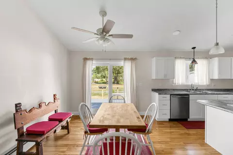 Dining - 4 Prospect St, Bath, ME 04530 photo 1 of 5
