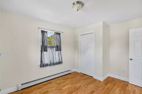 Bedroom - 4 Prospect St, Bath, ME 04530 photo 11 of 17