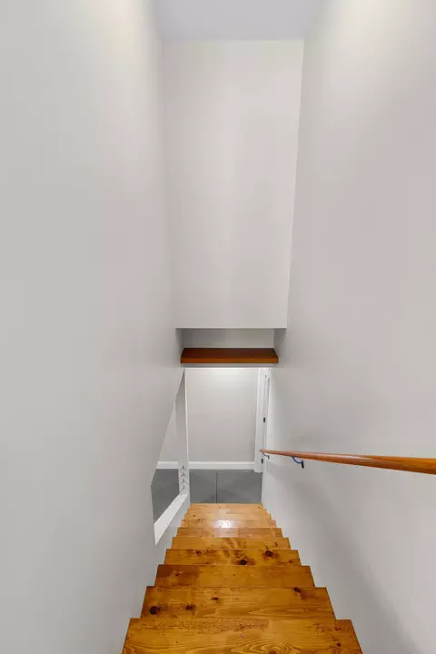 Entry Way - 4 Prospect St, Bath, ME 04530 photo 4 of 6