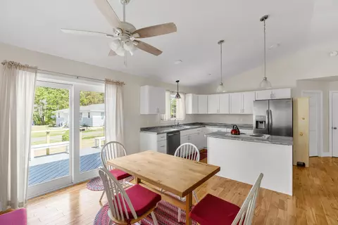 Dining - 4 Prospect St, Bath, ME 04530 photo 2 of 5