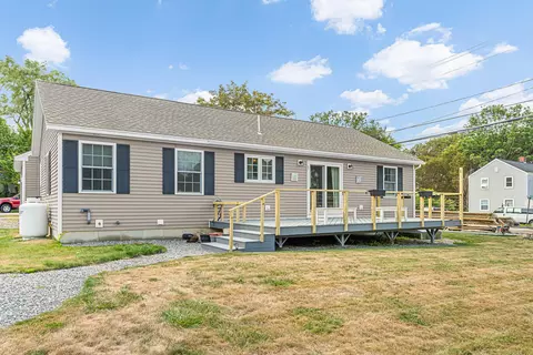 Exterior - 4 Prospect St, Bath, ME 04530 photo 9 of 13