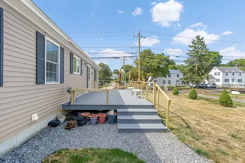 Exterior - 4 Prospect St, Bath, ME 04530 photo 3 of 13
