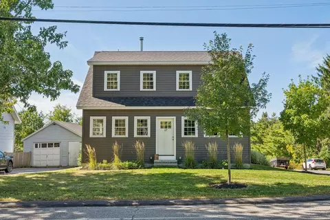 67 Mussey St, South Portland, ME 04106