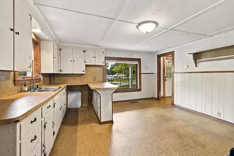 Kitchen - 559 Abbott Rd, Winslow, ME 04901 photo 1 of 4