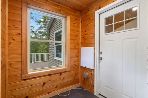 Entry Way - 20 Fox Run Rd, Gray, ME 04039 photo 1 of 4