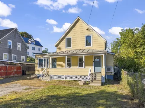 3 Redington St, Waterville, ME 04901
