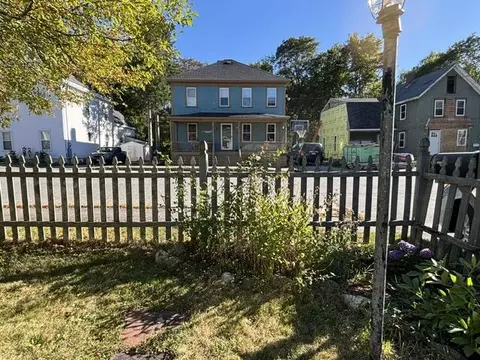 Exterior - 59 Bedford St, Bath, ME 04530 photo 12 of 14