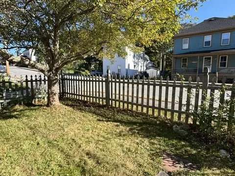 Exterior - 59 Bedford St, Bath, ME 04530 photo 11 of 14