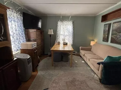 Living - 59 Bedford St, Bath, ME 04530 photo 2 of 4