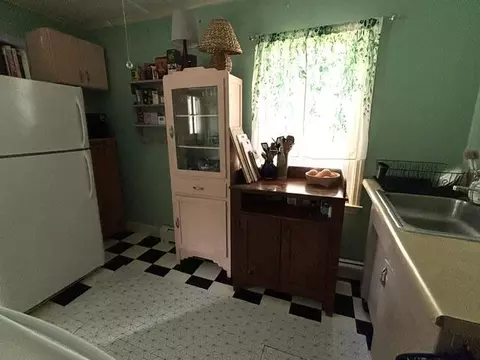 Kitchen - 59 Bedford St, Bath, ME 04530 photo 4 of 4