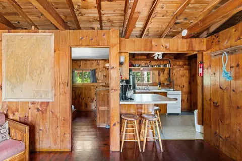 Kitchen - 4 5 Sandy Ln, Phippsburg, ME 04562 photo 6 of 11