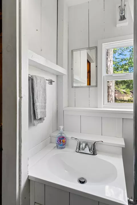Bath - 4 5 Sandy Ln, Phippsburg, ME 04562 photo 4 of 4