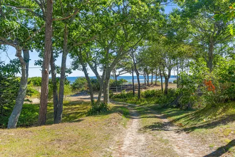 Exterior - 4 5 Sandy Ln, Phippsburg, ME 04562 photo 2 of 27
