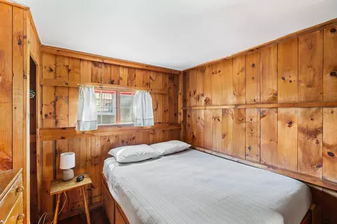 Bedroom - 4 5 Sandy Ln, Phippsburg, ME 04562 photo 9 of 13