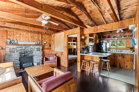 Living - 4 5 Sandy Ln, Phippsburg, ME 04562 photo 5 of 10