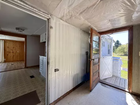 Entry Way - 760 Us 1, Robbinston, ME 04671 photo 2 of 7