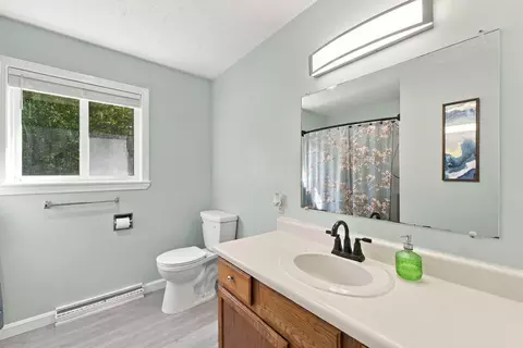 Bath - 20 Spaulding Dr, Stratton, ME 04982 photo 2 of 5