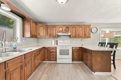 Kitchen - 20 Spaulding Dr, Stratton, ME 04982 photo 2 of 6