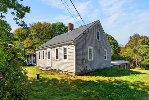 Exterior - 6 Barton Rd, Augusta, ME 04330 photo 6 of 9