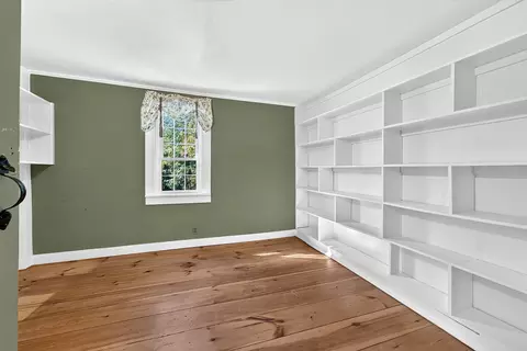 Bedroom - 6 Barton Rd, Augusta, ME 04330 photo 1 of 5