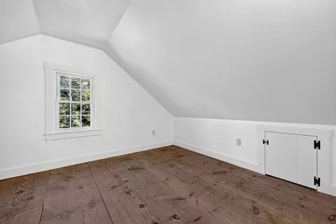 Bedroom - 6 Barton Rd, Augusta, ME 04330 photo 2 of 5