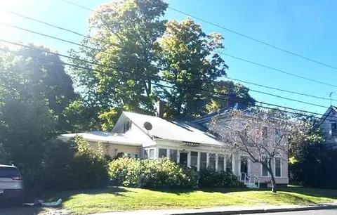 42 Greenville Rd, Monson, ME 04464