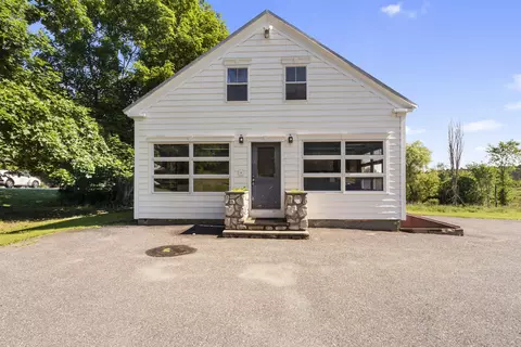 130 Windsor Rd, China, ME 04358
