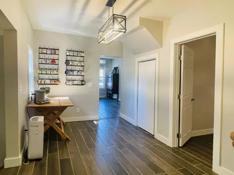 Entry Way - 59 River Rd, Bowdoinham, ME 04008 photo 4 of 6