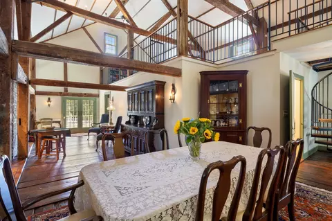 Dining - 2 Plummer Ln, Kennebunk, ME 04043 photo 2 of 6